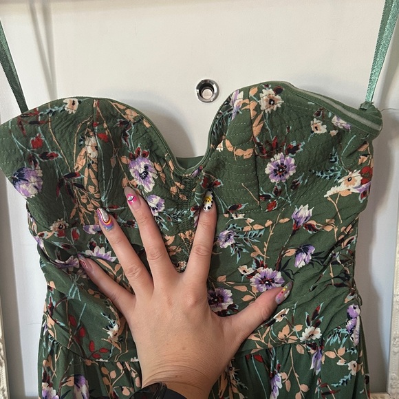 BAND OF GYPSIES | BOG Floral Green Floral Strapless Wide Leg Jumpsuit - Picture 2 of 14